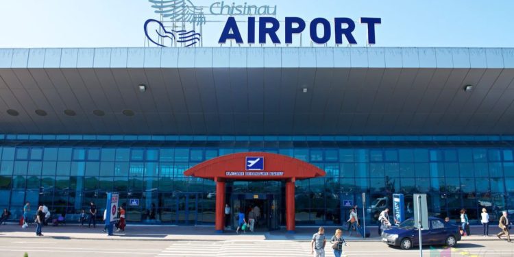 Împușcături la Aeroportul Internațional Chișinău: Un străin a rănit mortal doi moldoveni. Acesta ar fi fost reținut | VIDEO