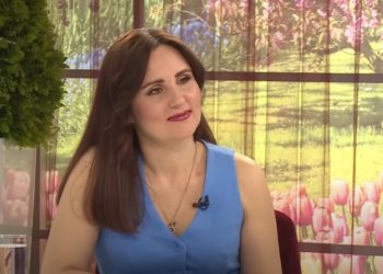 Hai să ne căsătorim: „Pasarea se sprijină pe aripi, iar femeia – pe umărul bărbatului!”