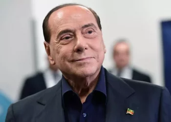 A murit fostul prim-ministru al Italiei Silvio Berlusconi