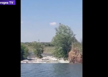 Un dig din Delta Dunării s-a rupt. Mai multe terenuri au fost inundate