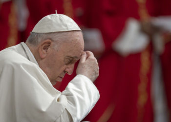 Papa Francisc a ieșit cu bine din operație. Intervenția s-a desfășurat fără complicații, anunță Vaticanul