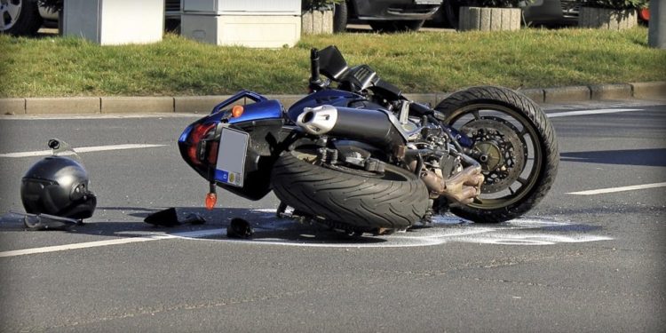 Grav accident la Ceadîr-Lunga: Un motociclist beat a ajuns într-un pilon. Bărbatul a decedat la spital