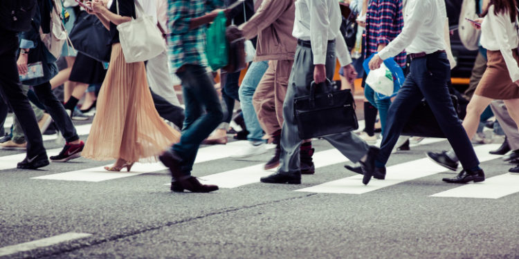 Sondaj: Tot mai mulți cetățeni optează pentru alegeri anticipate și evaluează situația în țară ca fiind una alarmantă. Partidul ”ȘOR” se află în topul preferințelor alegătorilor | VIDEO