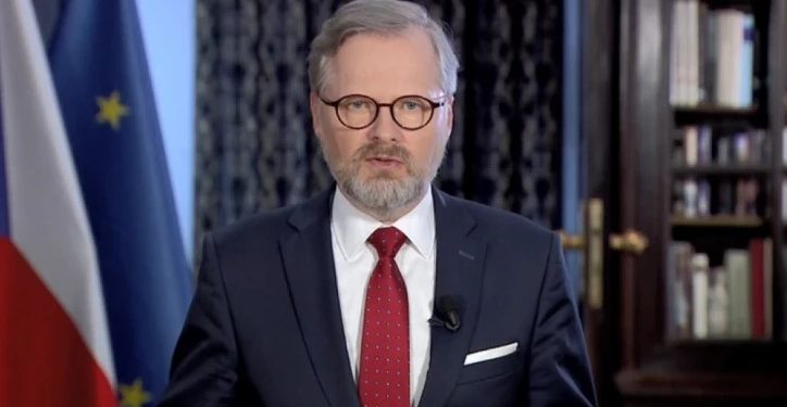 Cehia vrea să deschidă un oficiu al unui atașat militar la Chișinău. Anunțul premierului ceh Petr Fiala | VIDEO