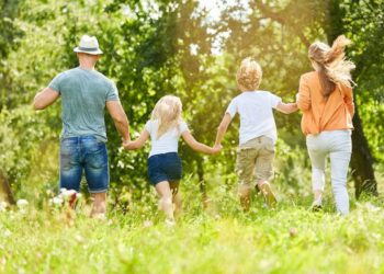 Încă o zi liberă pentru bugetari: 1 iunie, declarată oficial zi de sărbătoare nelucrătoare | VIDEO