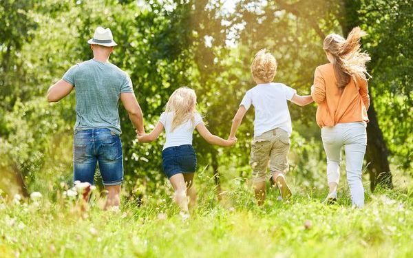 Încă o zi liberă pentru bugetari: 1 iunie, declarată oficial zi de sărbătoare nelucrătoare | VIDEO