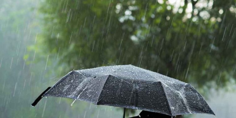 Cod galben de ploi cu fulgere și vijelie: Meteorologii au anunțat precipitații pe tot teritoriul țării | VIDEO