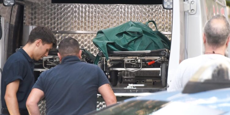 Cadavrele soților au fost descoperite de către fiul lor de 16 ani. Detalii șocante în cazul moldovencei împușcate de soț, care s-a sinucis ulterior | VIDEO