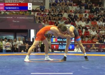 Молдавский борец Максим Сарманов завоевал серебро на чемпионате Европы Under-17