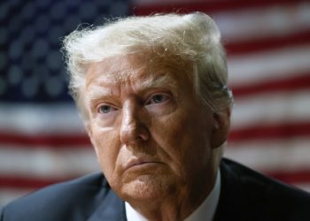 Трампу выдвинули обвинение по 37 пунктам по делу о хранении дома секретных документов