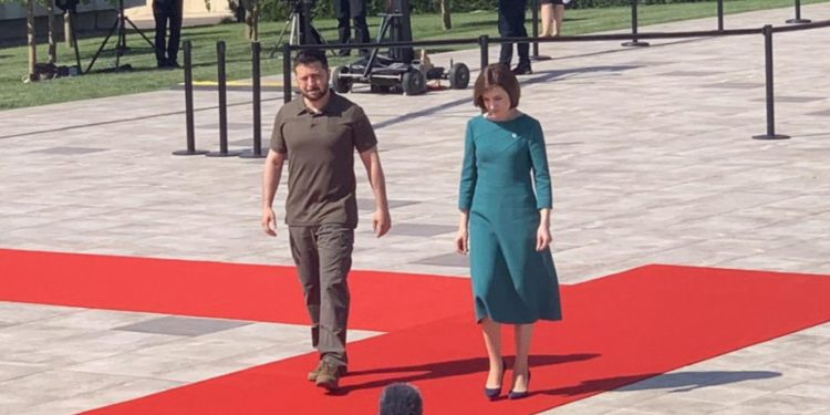 Volodimir Zelenski, la Bulboaca: Țările europene care au graniță cu Federația Rusă, trebuie să se alieze cu UE și NATO | VIDEO
