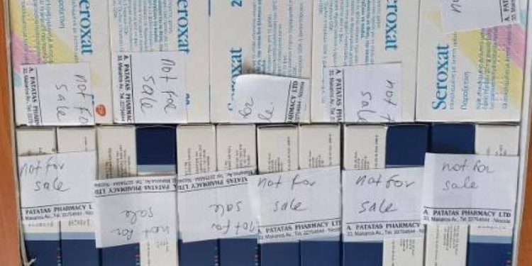 В посылке прибывшей с Кипра, обнаружили психотропные препараты