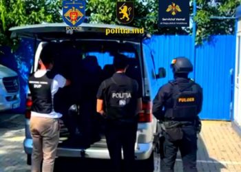 Контрабанда из Одессы: 24 обыска и конфискация товаров широкого потребления