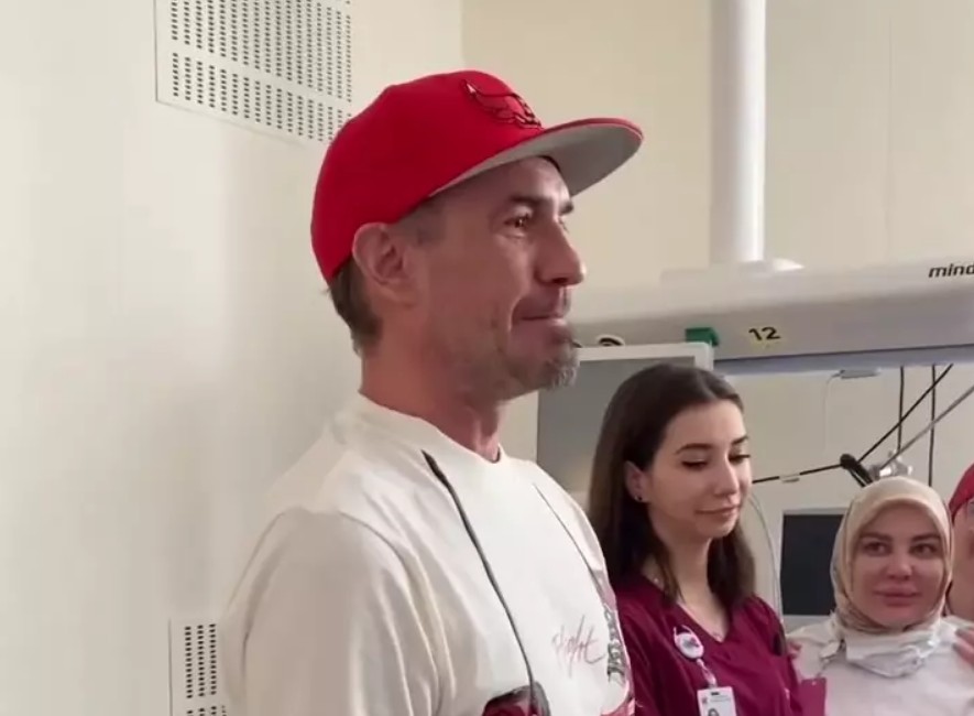 «В принципе счастлив, что живой»: Костомарова выписали из больницы спустя 175 дней