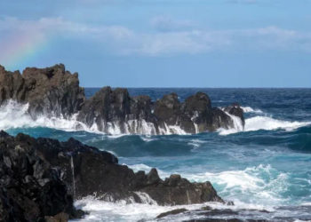 Более 300 человек пропали без вести в Атлантическом океане