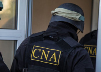 Polițist de frontieră, reținut la CNA: A pretins o mită de 12 mii de euro