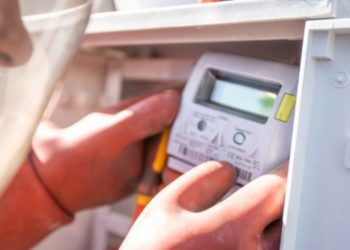 Cetățenii vor plăti contoarele inteligente, dacă se va decide instalarea lor la nivel național. Oficialii evită să spună cât exact vor trebui să scoată moldovenii din buzunare | VIDEO