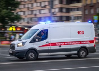 В Карелии перевернулся туристический автобус, есть пострадавшие