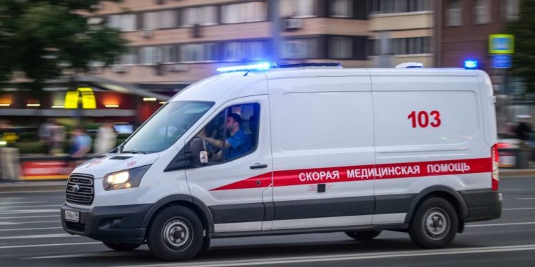 В Карелии перевернулся туристический автобус, есть пострадавшие