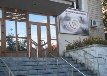 Se modifică procedura de finanțare a indemnizațiilor adresate familiilor cu copii