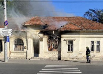 Clădirea ce urma să devină centru cultural în numele maestrului Eugen Doga a luat foc