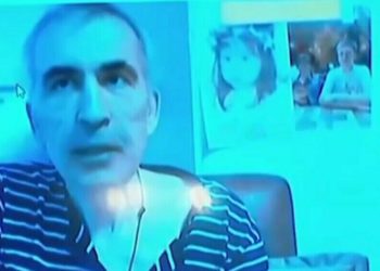 Михаил Саакашвили показал своё исхудавшее лицо и шокировал публику