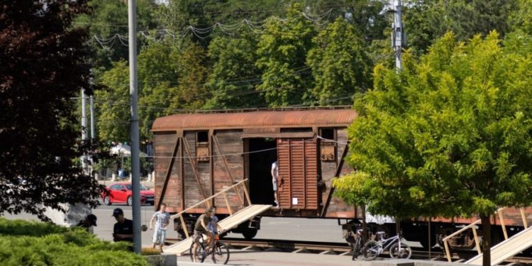 Ambasada Rusiei de la Chișinău, deranjată de expoziția din PMAN: „Denigrează în mod deliberat soldații Armatei Roșii”