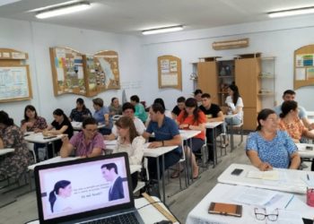 S-a dat start cursurilor de limbă română: Circa 2500 de persoane participă la prima etapă de instruire