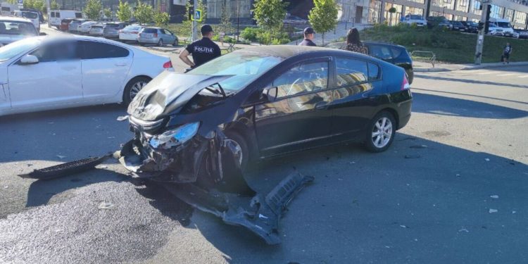 В Кишиневе произошла авария. Пострадали двое детей | FOTO