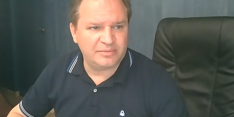 Ion Ceban, cu săgeți către Guvern: Se fac cinci luni de când asistenții personali nu și-au primit salariile. Cum au comentat reprezentanții Ministerului Muncii | VIDEO