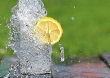 Все в тень: воскресенье будет жарким, на севере возможны осадки