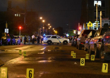 Un nou 4 iulie sângeros. Ziua Independenței SUA a fost umbrită de 16 atacuri cu arme de foc. Cea mai tânără victimă are doi ani