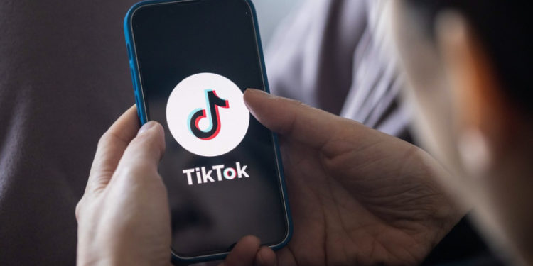 TikTok lansează postările care conţin text