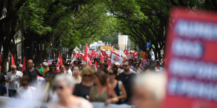 Grevele continuă: Medicii din Portugalia au blocat activitatea în mai multe spitale