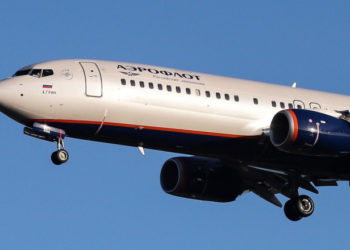 Un avion al Aeroflot a rămas în pană de motor în plin zbor, la peste 11.000 de metri altitudine. La bord se aflau 150 de pasageri