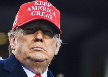 Donald Trump anunţă că-şi va continua campania electorală la Casa Albă chiar dacă va fi condamnat