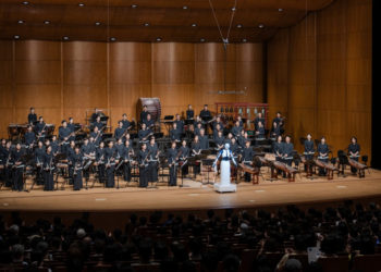 Imagini inedite în Coreea de Sud: Un robot a dirijat orchestra națională