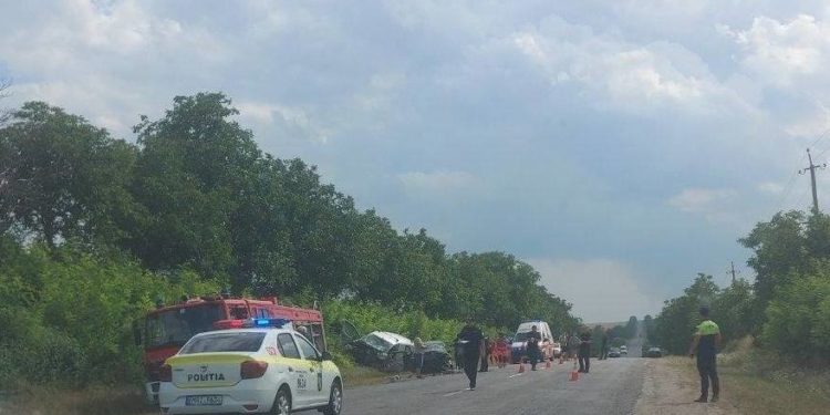 „Una din mașinile implicate fusese furată în aceeași zi”. Detalii cutremurătoare de la accidentul mortal din raionul Drochia | VIDEO