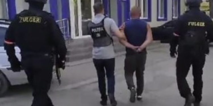 Cercetați penal pentru șantaj: Ar fi estorcat bani și amenințat o femeie sub pretextul achitării unei datorii inventate