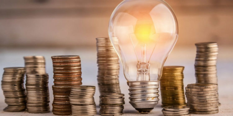 Чем обусловлено снижение тарифов на электроэнергию: На сколько изменятся цены на севере и юге страны | VIDEO