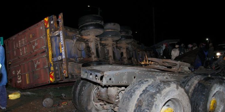 Accident tragic în Kenya: Cel puțin 48 de oameni au murit