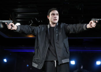 Стало известно о состоянии выпавшего из окна сына Ефремова