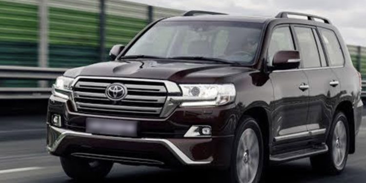 Destructurarea unei scheme de falsificare a actelor pentru mijloace de transport, în valoare de peste 17 milioane lei