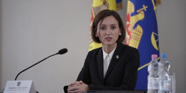 Procurorii vin fără telefoane mobile în biroul șefei de la Anticorupție. Motivul