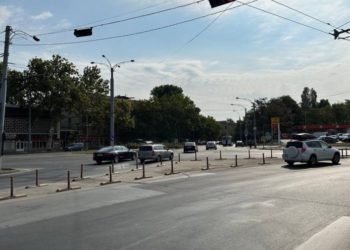 Două intersecții din Capitală vor fi dotate cu semafoare inteligente. Care este valoarea echipamentelor