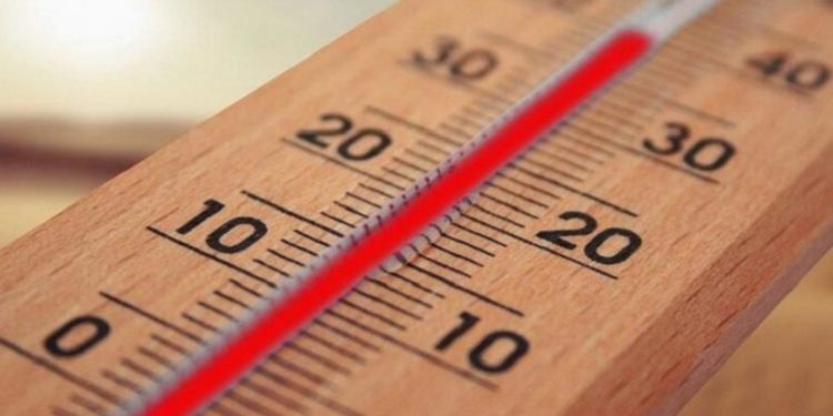 Valul de caniculă se menţine și astăzi. Temperaturi fierbinți de până la 38 de grade