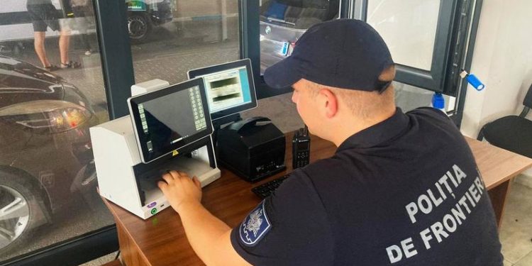 Un ucrainean, prins la frontieră cu permisul de conducere fals: L-ar fi primit cadou de la un prieten