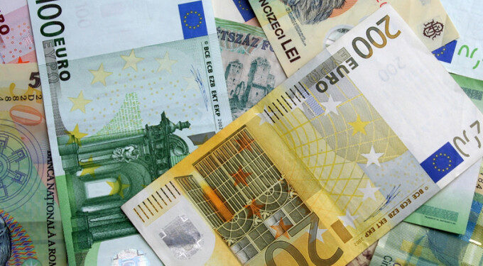 Pentru a scoate din țară sume între 10 și 50 de mii de euro este nevoie de o autorizație a BNM