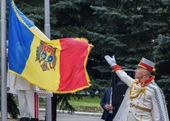 Depuneri de flori, fanfară și concert. Programul evenimentelor dedicate Zilei Independenței Republicii Moldova