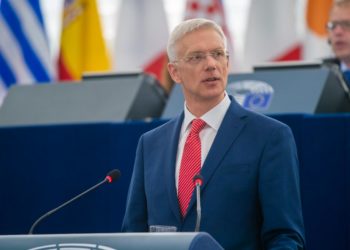 Premierul Letoniei anunță că demisionează din cauza disputelor din coaliție